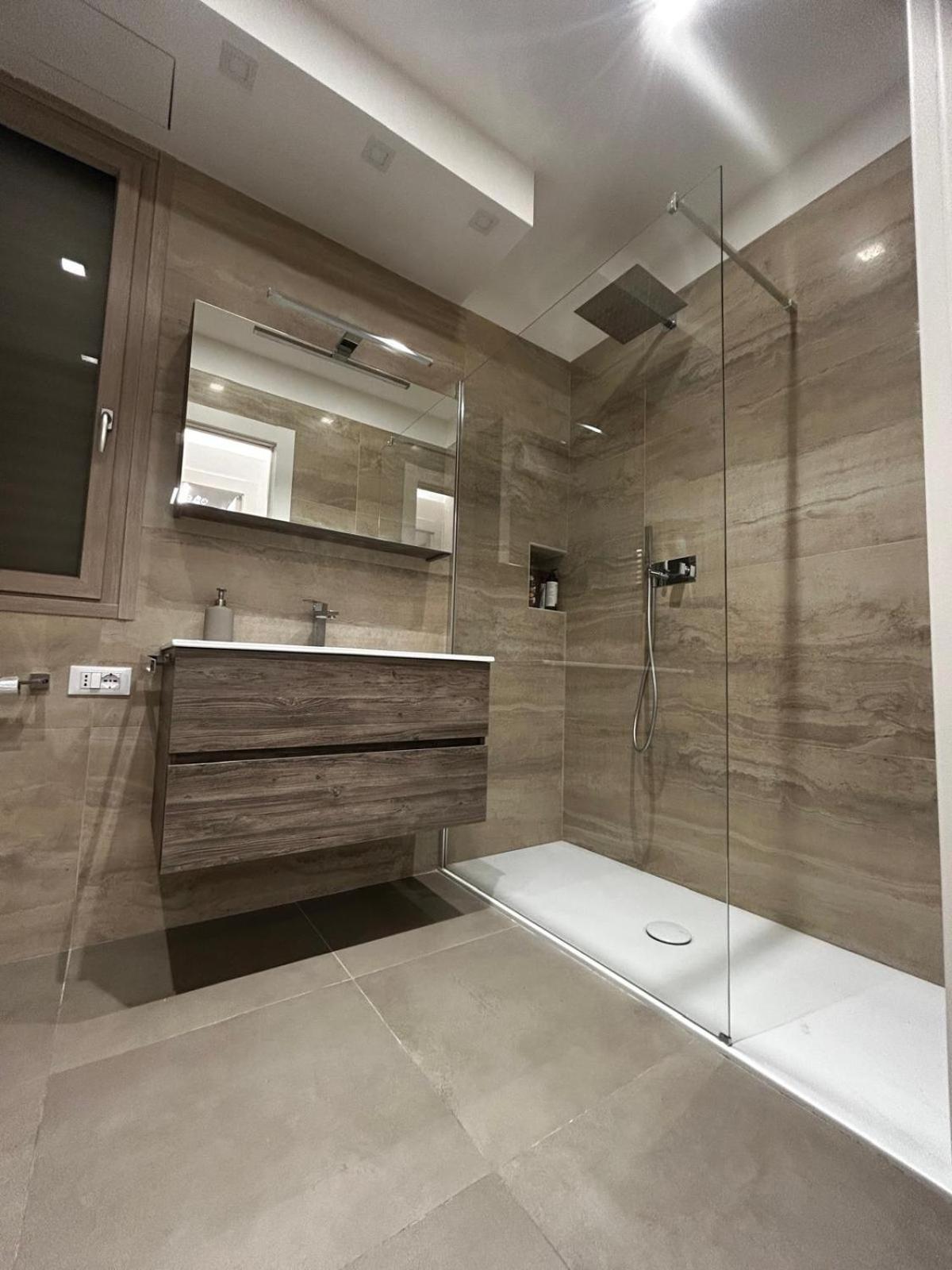Realty Company Mercede Apartment Rome