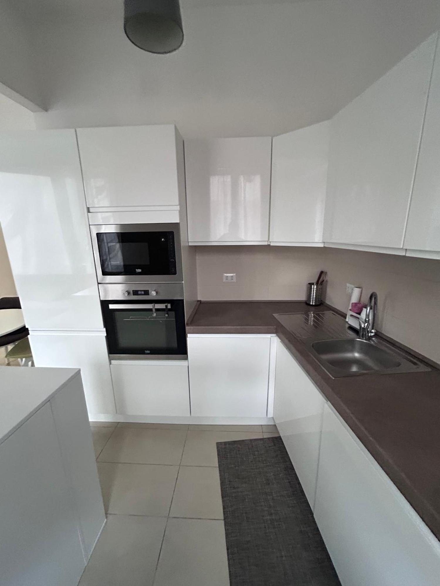 Realty Company Mercede Appartement *